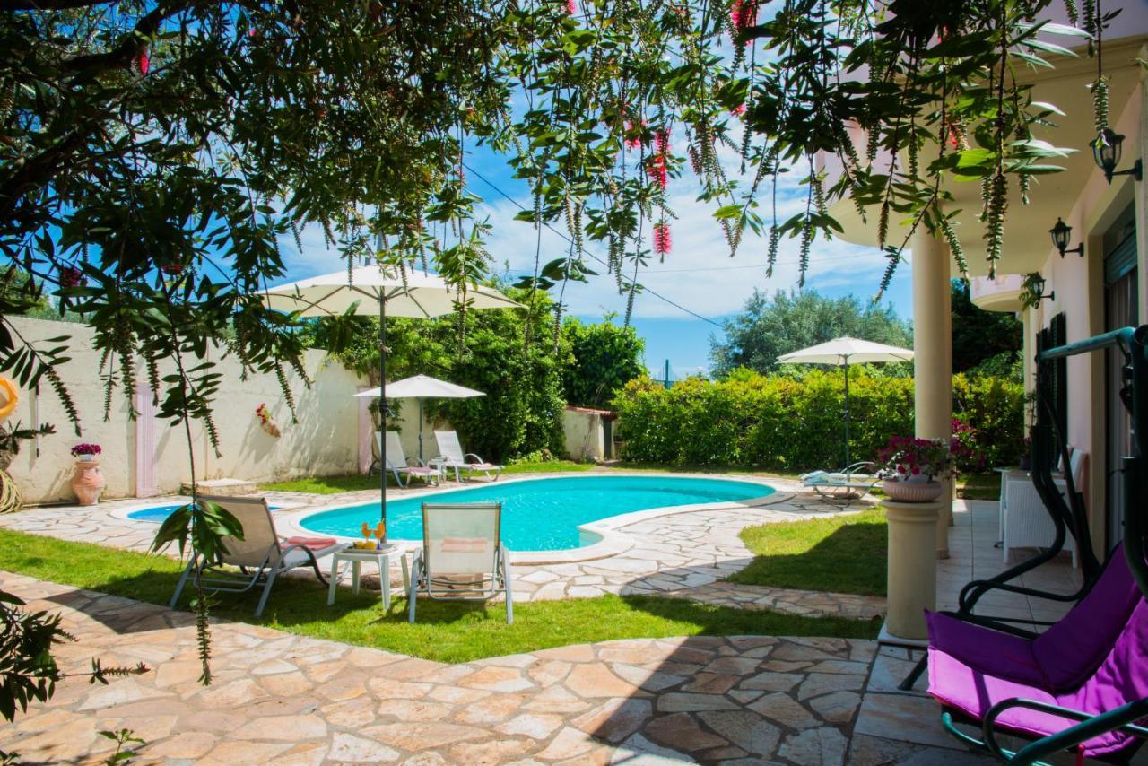 Villa Zaira Halikounas Extérieur photo